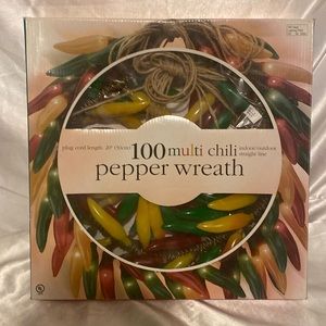 Chili pepper lights wreath